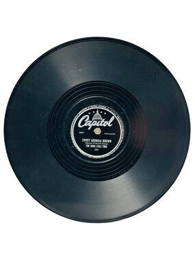 The King Cole Trio Sweet Georgia Brown 10in 78 RPM Shellac Record Capitol 239